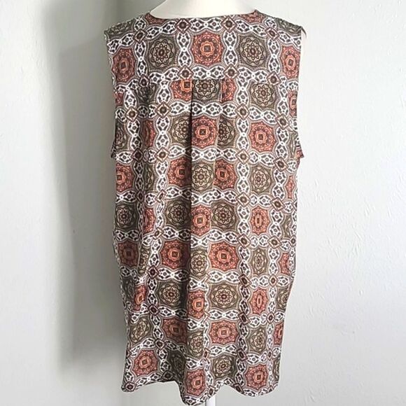 Violet & Claire Sleeveless Top, Brown & Rust Print, Size XL - Picture 5 of 8